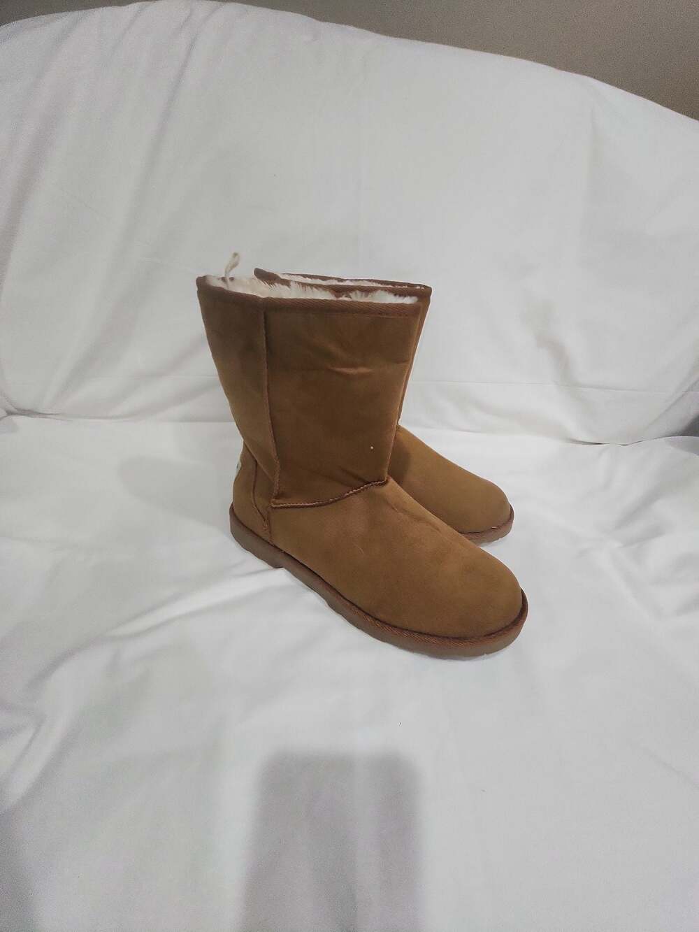 Makalu California Women's Faux Fur-Lined Mid-Calf Winter Boots in Tan